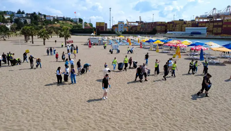 Plajlarımızda Doğaya ve Temizliğe Duyarlılık Göstermek İçin Adım Atıldı