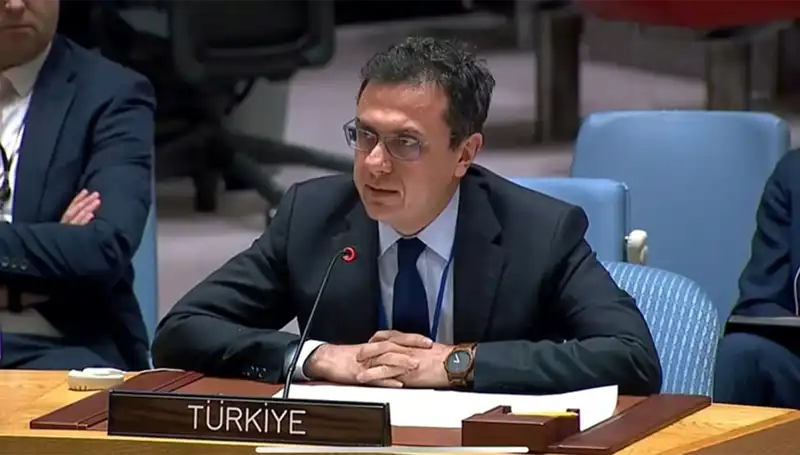 Keçeli’den Çarpıcı Açıklama: İsrail Suriye Hava Saldırılarına Son Vermeli!