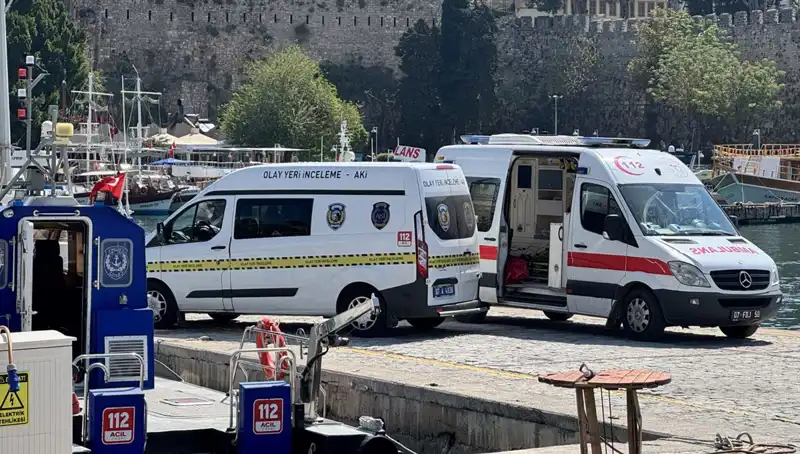 Antalya'da Denizde Gizemli Bir Erkek Cesedi Bulundu: Olayın Detayları