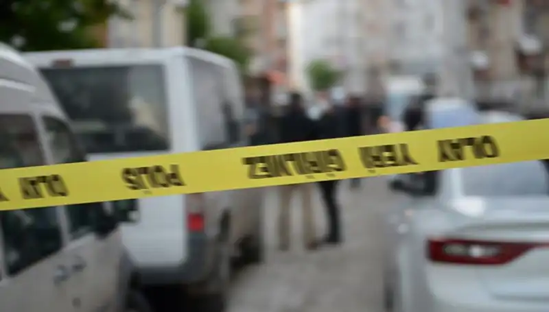 Satır ve Bıçaklı Kavga: Kanlı Çatışma Bir Hayat Aldı, Bir Kişi Yaralandı