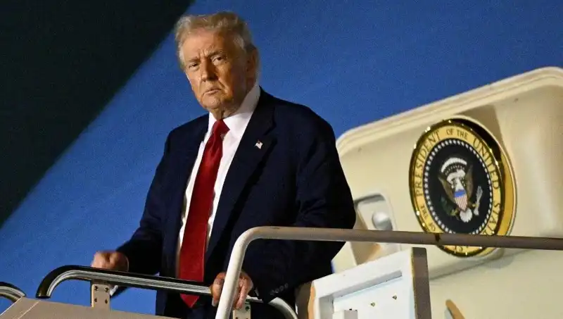 Trump, Lahey'deki NATO Zirvesi'nde Stratejik İşbirliklerine Odaklanacak