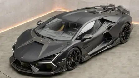 Mansory Initiate: 1070 Beygir Gücünde Revuelto ile Sürüş Keyfi