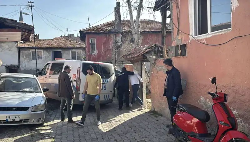 Çankırı'da Narkotik Operasyonu: 6 Uyuşturucu Şüphelisi Etkisiz Hale Getirildi