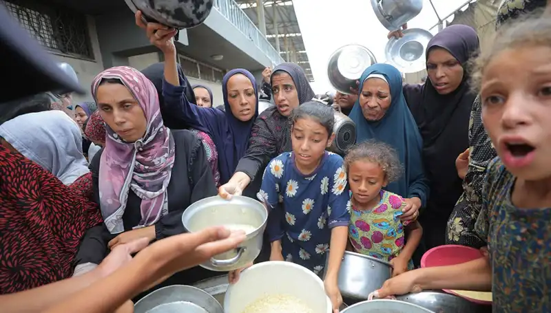 Gazze'de Açlık Tehdidi: Ölü Sayısı 222'ye Ulaştı, Uluslararası Tepkiler Artıyor