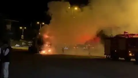 Zonguldak'ta Seyir Halindeki TIR Korkunç Bir Yangınla Gündeme Geldi