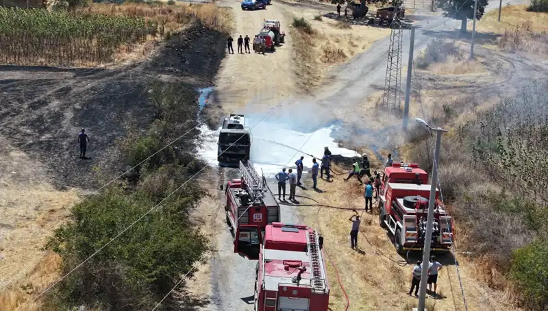 Seyir Halindeki Tanker Alev Alev Yandı: Olanlar Bir Film Gibi!