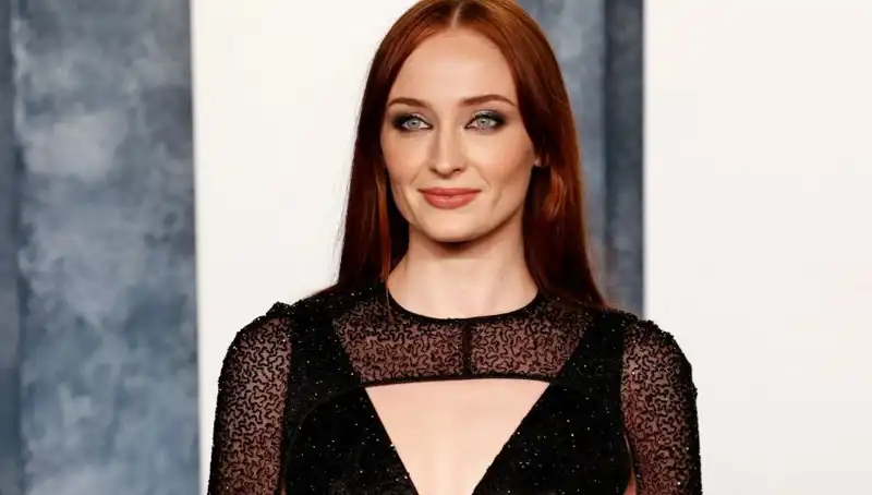 Game of Thrones Yıldızı Sophie Turner'ı Kızdıran Eleştiri Neden Oldu?