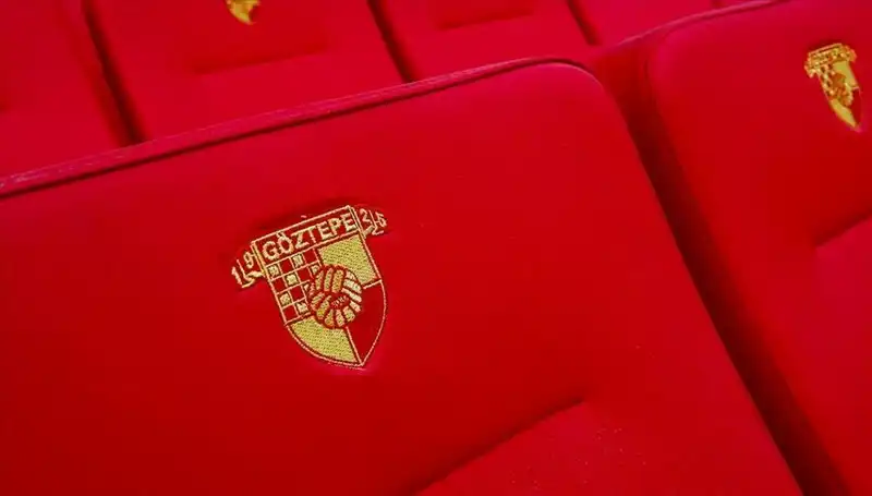 Göztepe Tüm Gözleri Üzerine Çeken Transferini Açıkladı: Junior Olaitan