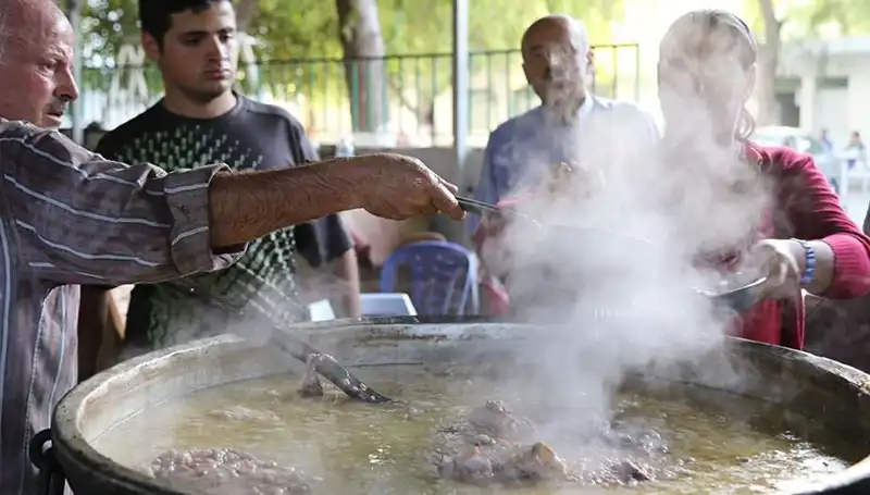 Gadir-i Hum Bayramı: Kutlama Mesajları ve Anlamı ile Geleneği