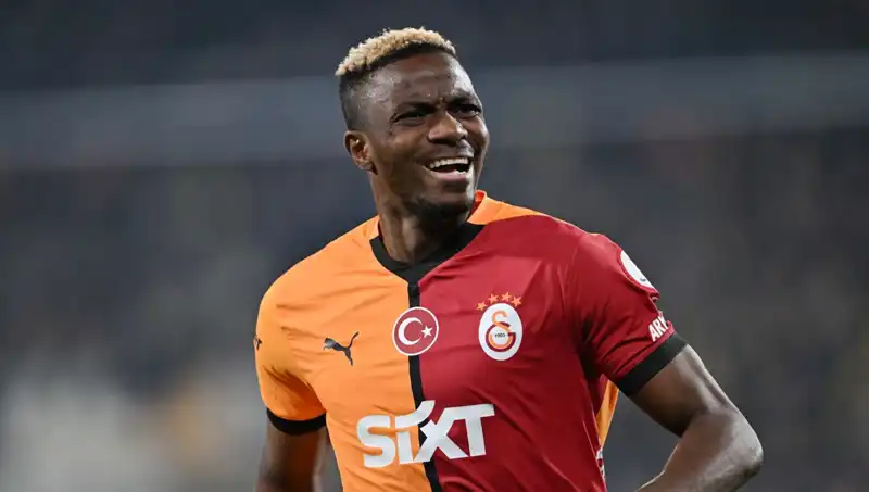 Osimhen için Sıcak Gelişmeler: Yeni Takım ve Kariyer Hedefleri Belirlendi!