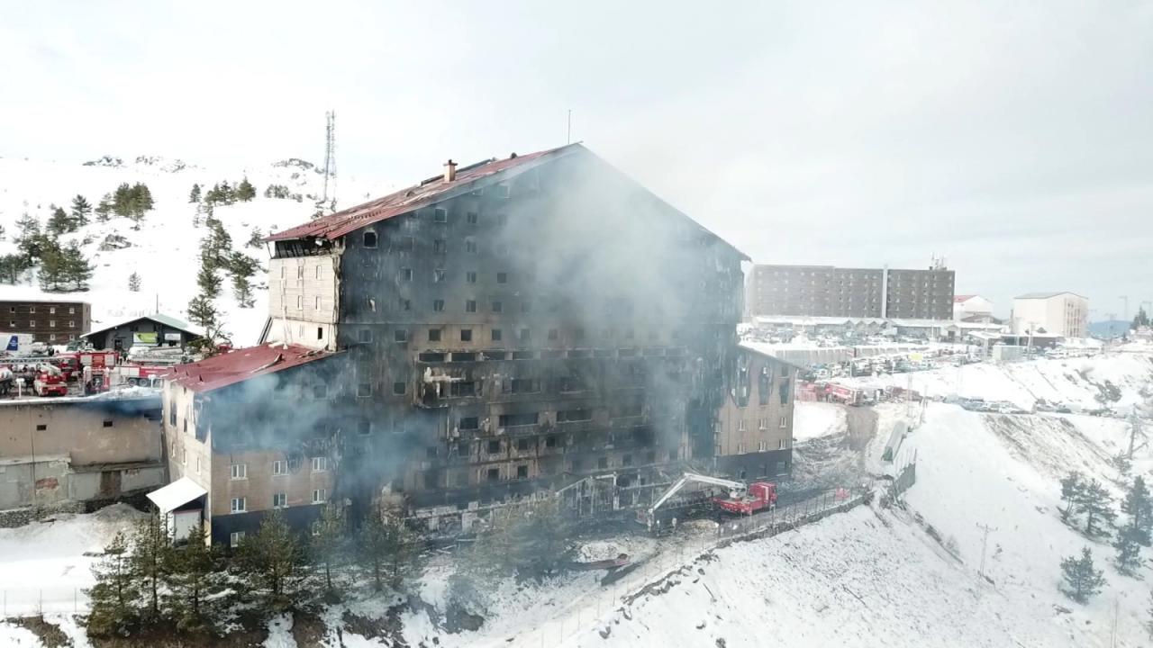 Yangın faciasında yaralananların durumu güçlükle kontrol altına alındı