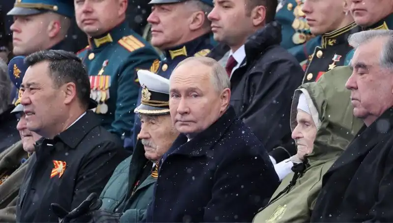 Rus Ordusu Milyonlarca Yeni Askerle Genişlemeye Hazırlanıyor, Putin'den Tarihi Çağrı