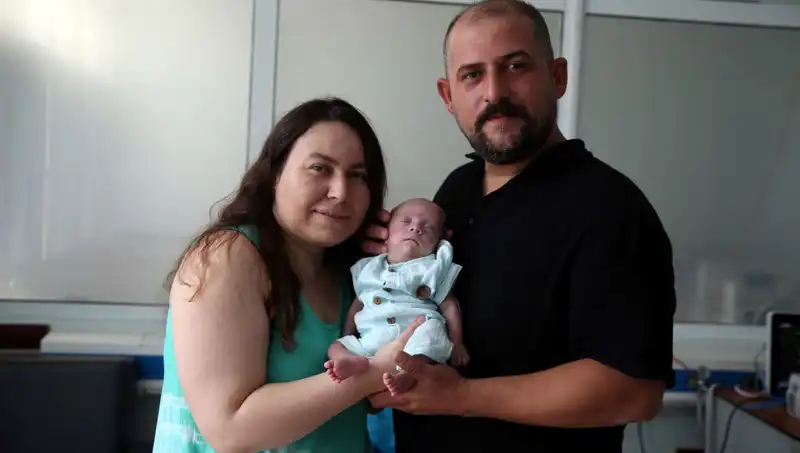 800 Gram Doğarak Hayata Tutunan Bebeğin İnanılmaz Yaşam Mücadelesi